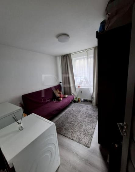 Apartament cu 4 camere decomandat, mobilat în Gorjului