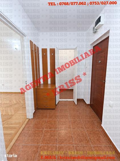 Apartament cu 2 camere semidecomandat în Central