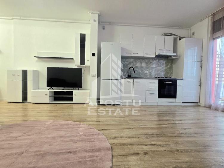 Apartament cu 2 camere semidecomandat în Central