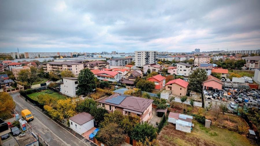 Apartament cu 2 camere decomandat în Metalurgiei