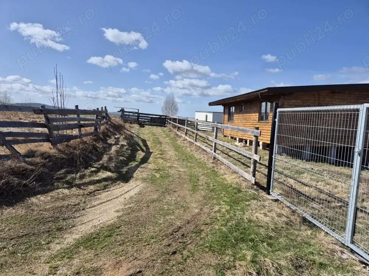 Casă cu 3 camere cu Teren 1000 Mp în Măguri