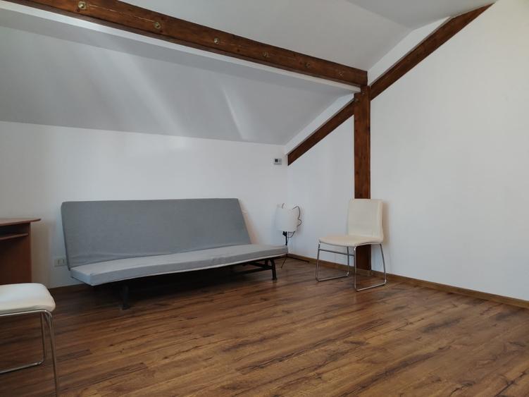 Duplex cu 5 camere cu Teren 1000 Mp în Nord-Est