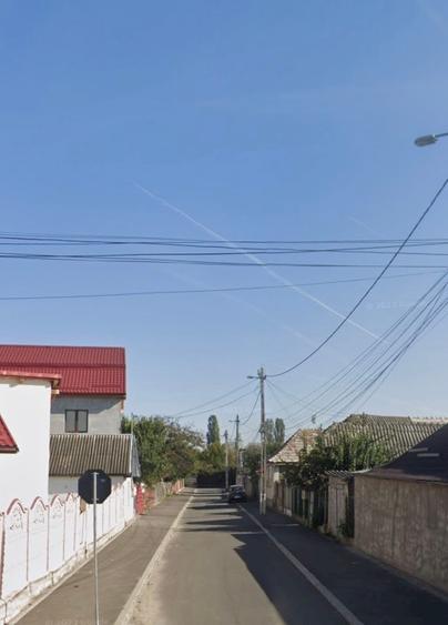 Casă individuală cu 2 camere cu Canalizare în Sud