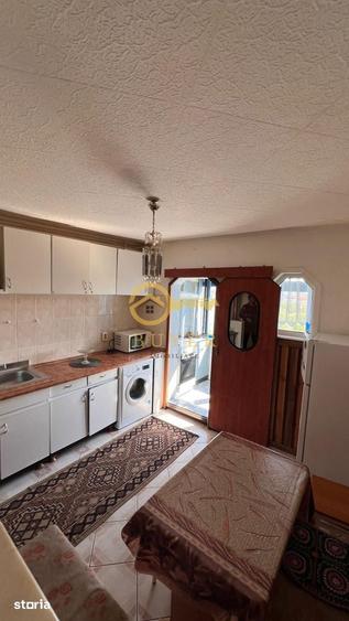 Apartament cu 2 camere decomandat în Vasile Aaron