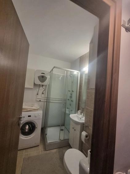 Garsonieră semidecomandată în Central