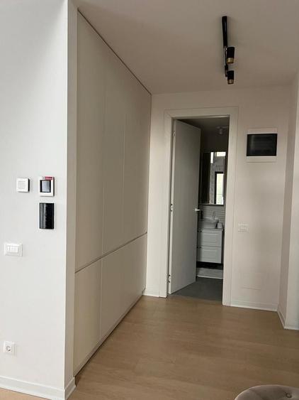Apartament cu 3 camere, mobilat în Aviației
