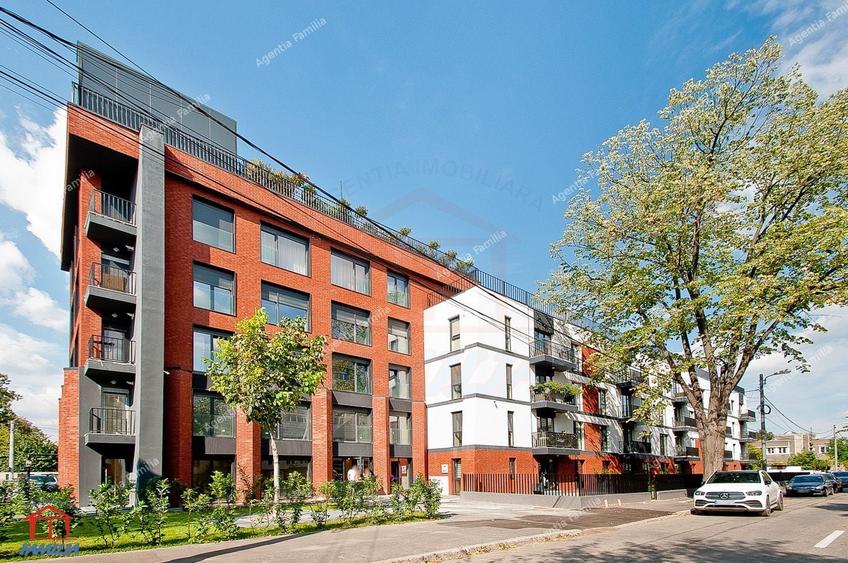 Apartament cu 2 camere decomandat, mobilat în Central