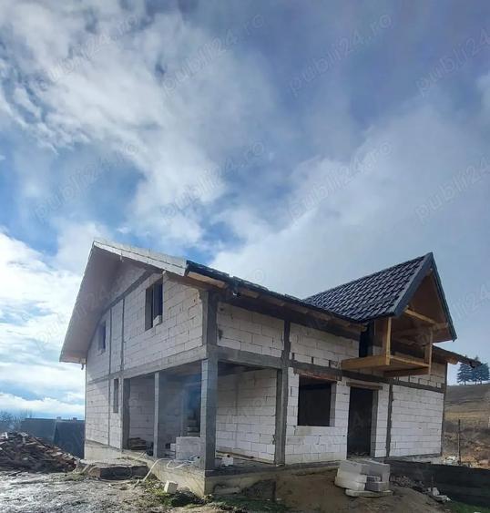 Casă în Dorna Candrenilor
