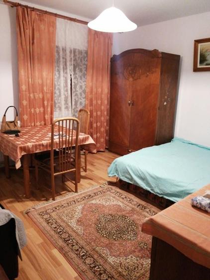 Casă cu 2 camere cu Teren 200 Mp în Copou