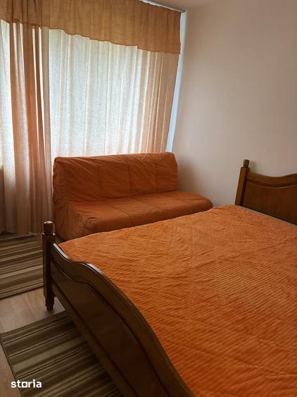 Apartament cu 3 camere în Dristor