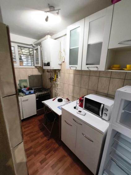 Apartament cu 2 camere decomandat în Exterior Vest