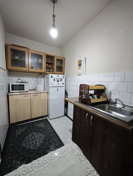 Casă individuală cu 3 camere cu Canalizare în Cristian