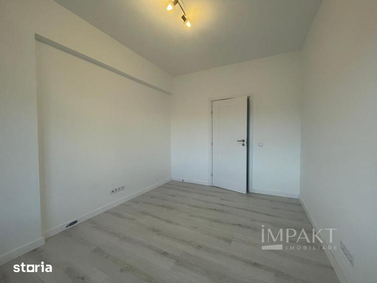 Apartament cu 5 camere decomandat în Central