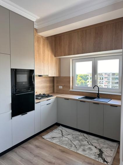 Apartament cu 3 camere decomandat, mobilat în Sud