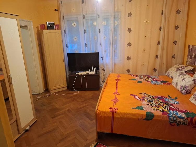 Casă cu 3 camere cu Teren 550 Mp în Central