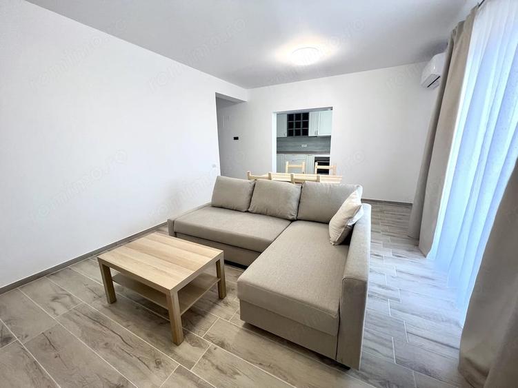 Apartament cu 3 camere decomandat în Bogdăneștilor