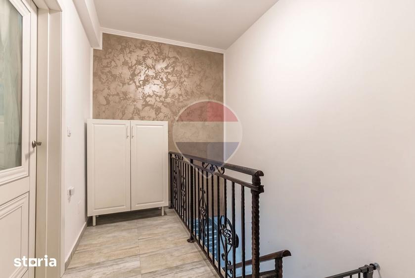 Casă cu 3 camere cu Teren 138 Mp în Rediu