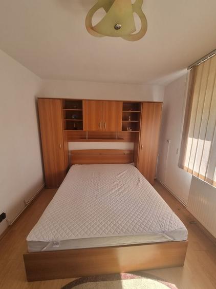 Inchiriez apartament - 1