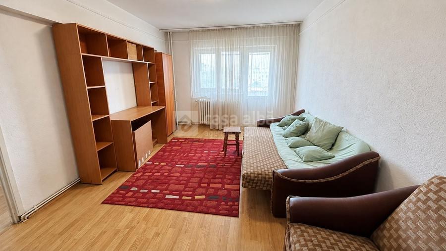 Apartament cu 2 camere decomandat, mobilat în Central