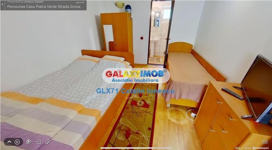 Casă cu 5 camere cu Teren 1000 Mp în Central