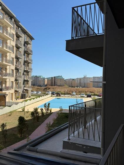 Apartament cu 3 camere decomandat, mobilat în Ștefăneștii de Jos