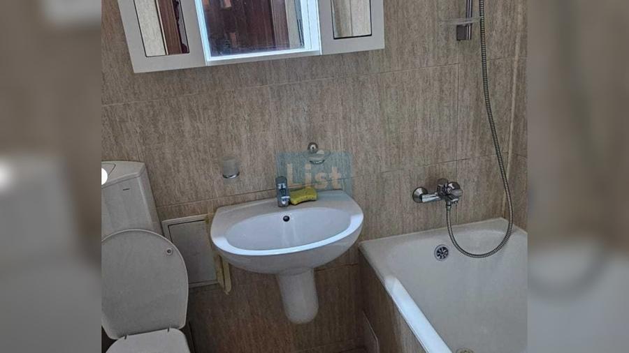 Apartament cu 4 camere decomandat în Ghencea