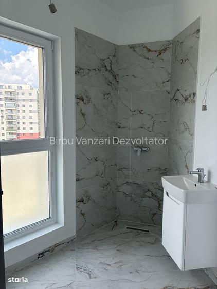 Apartament 3 camere,2 bai,centrala proprie,mutare imediata,TVA inclus