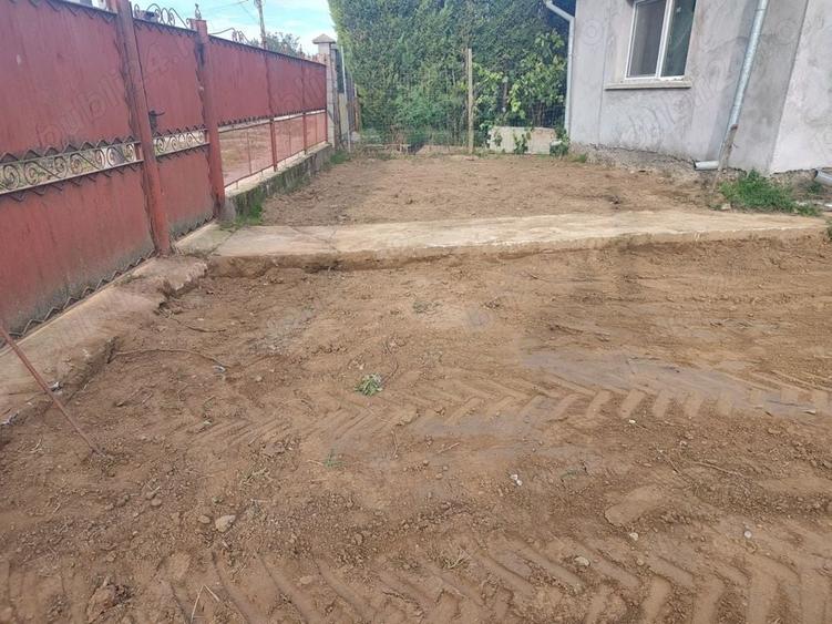 Casă cu 3 camere cu Teren 1300 Mp în Sălacea
