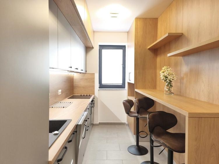 Apartament cu 2 camere decomandat, mobilat în Băneasa