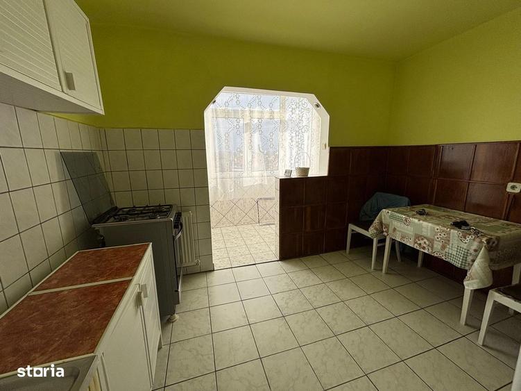 Apartament cu 2 camere decomandat în Lazaret