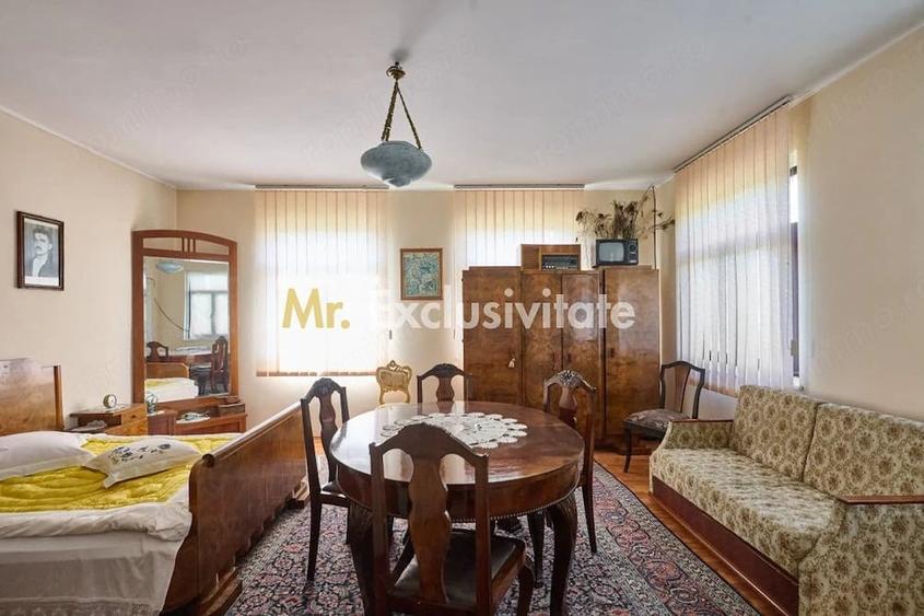Casă cu 4 camere cu Teren 9915 Mp în Central