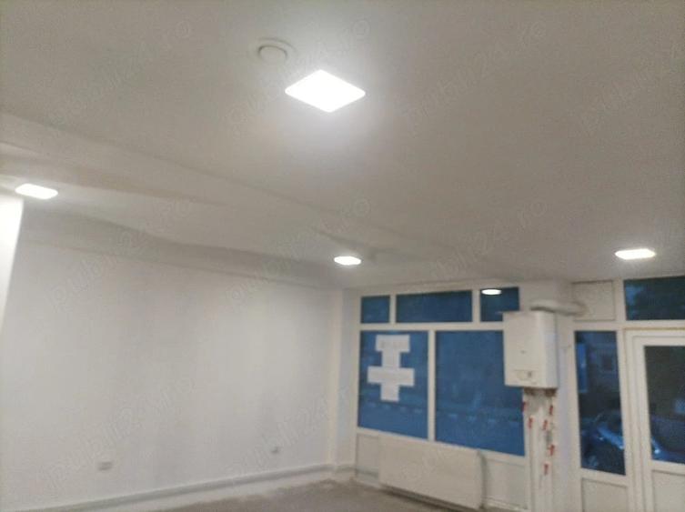 Spațiu comercial, de 35 mp, în Central