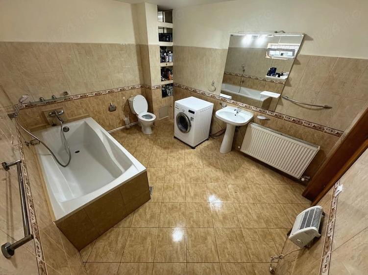 Casă cu Teren 320 Mp în Valea Mare