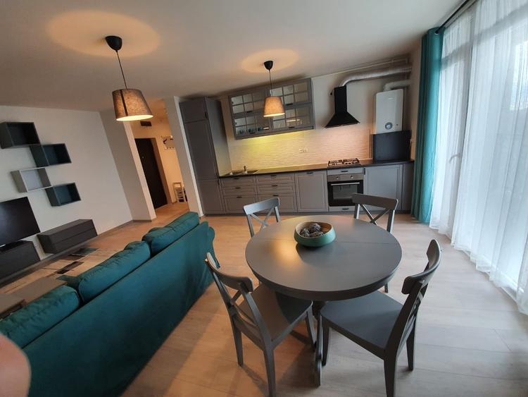 Apartament cu 2 camere decomandat în Spitalul Județean