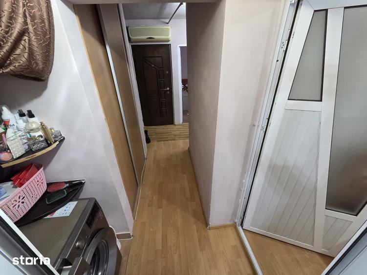 Apartament cu 2 camere decomandat în E3