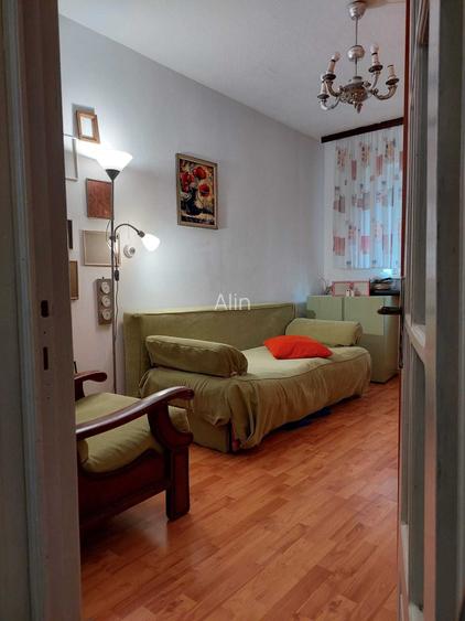 Apartament cu 3 camere de vanzare Radauti
