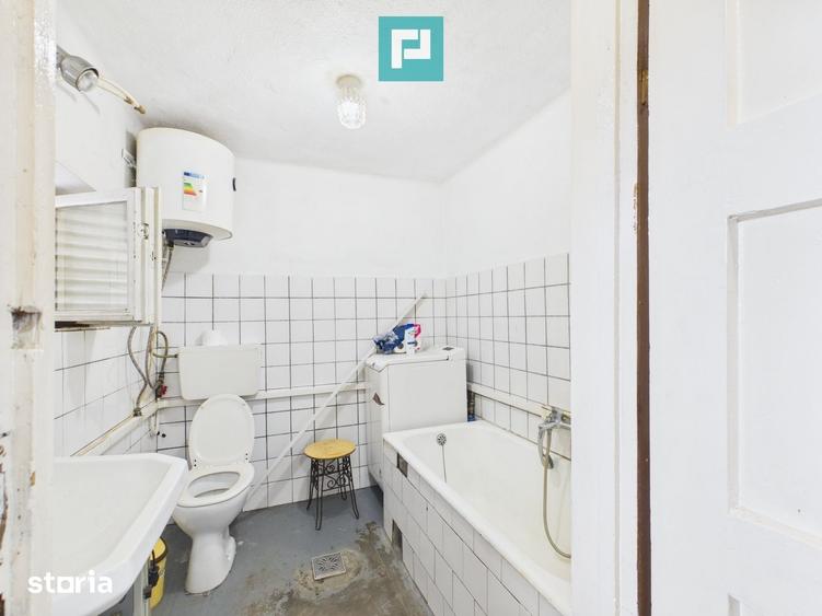 Casă cu 3 camere cu Teren 2078 Mp în Mașloc