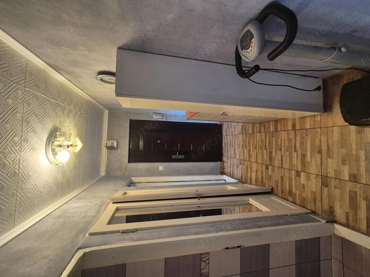 Garsonieră decomandată, mobilată în Micro I