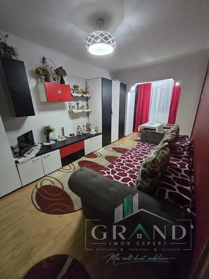 Garsonieră semidecomandată, mobilată în Mărăști