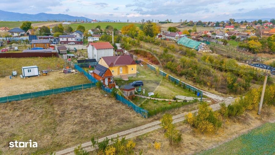 Casă cu 4 camere cu Teren 938 Mp în Hălchiu