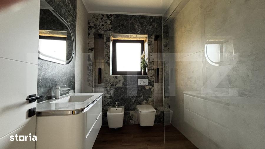 Casă cu 4 camere cu Piscina în Bariera Vâlcii