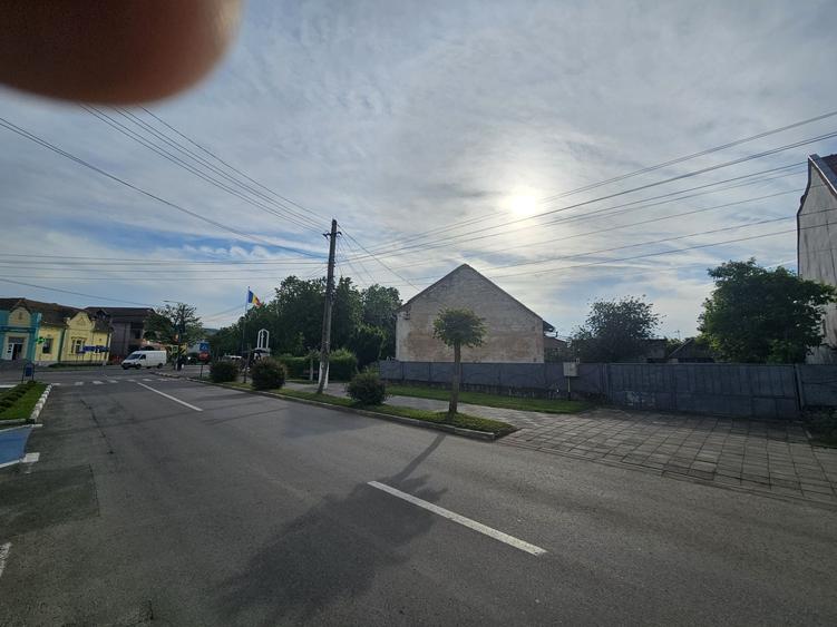 PROPRIETAR De vanzare Casa si Teren 1.342 mp Iernut Ultra-Central | Certificat Urbanism (POT 40%, P+2) - 8