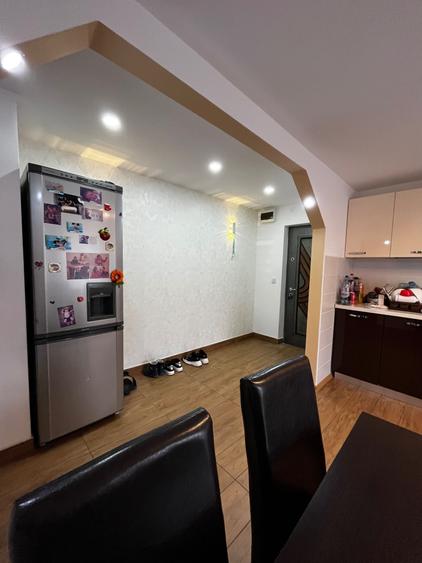 Apartament cu 2 camere semidecomandat în Petros
