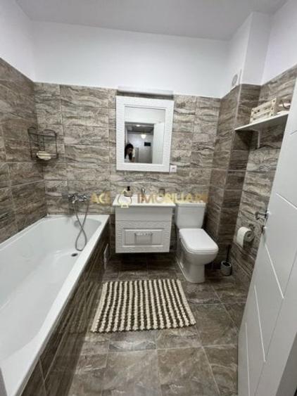 Apartament cu 2 camere decomandat, mobilat în Sălăjan