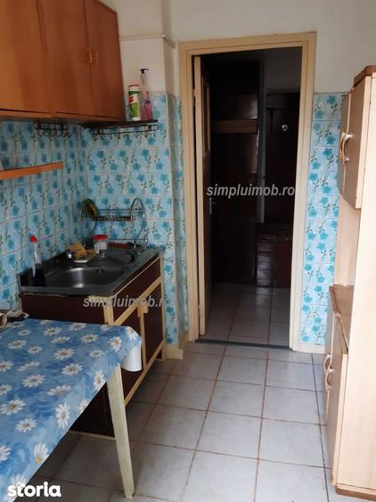 Metrou 1 Decembrie 3 Camere - 3
