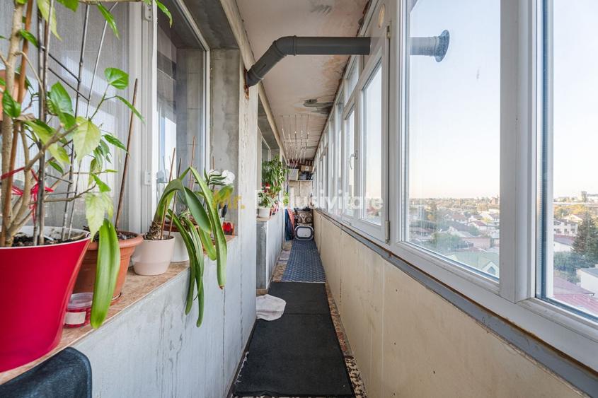 Apartament cu 3 camere semidecomandat în Crângași