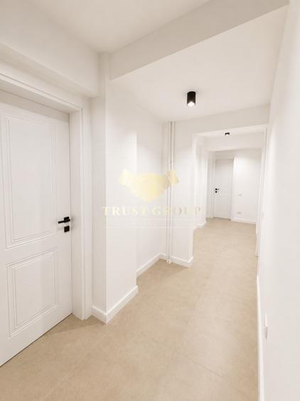 Apartament cu 3 camere decomandat în Armeneasca