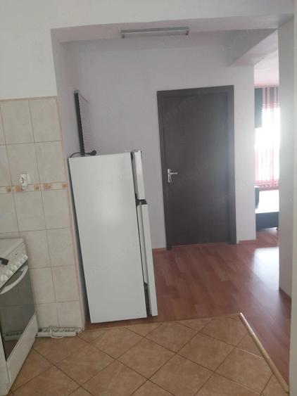 inchiriez apartament 2 camere - strada Pomiculturii, 62 mp + 2 balcoane - 4