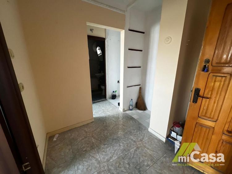 Apartament cu 2 camere decomandat în Micro 18