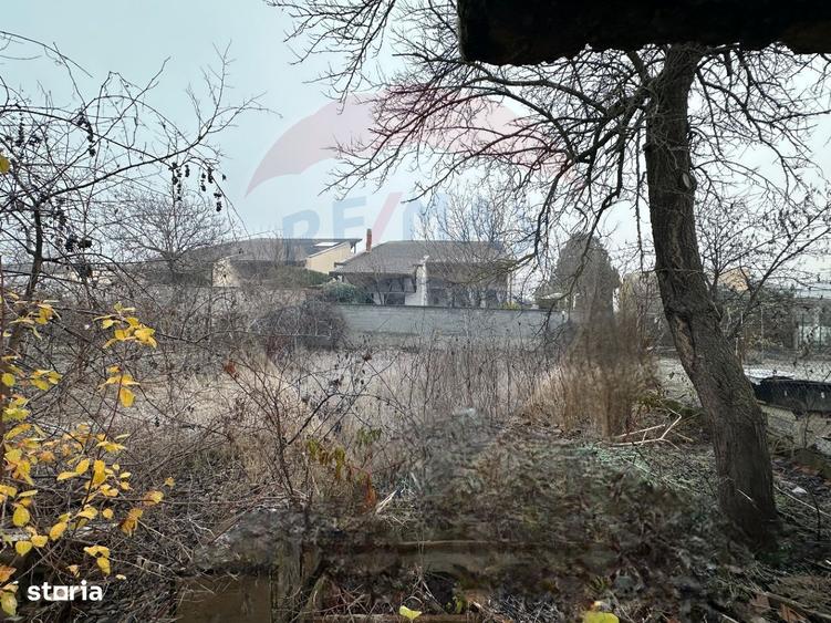 Casă cu 4 camere în Bârzești